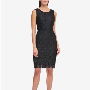 DKNY Lace Office Career Sleeveless Sheath
Dress In Black